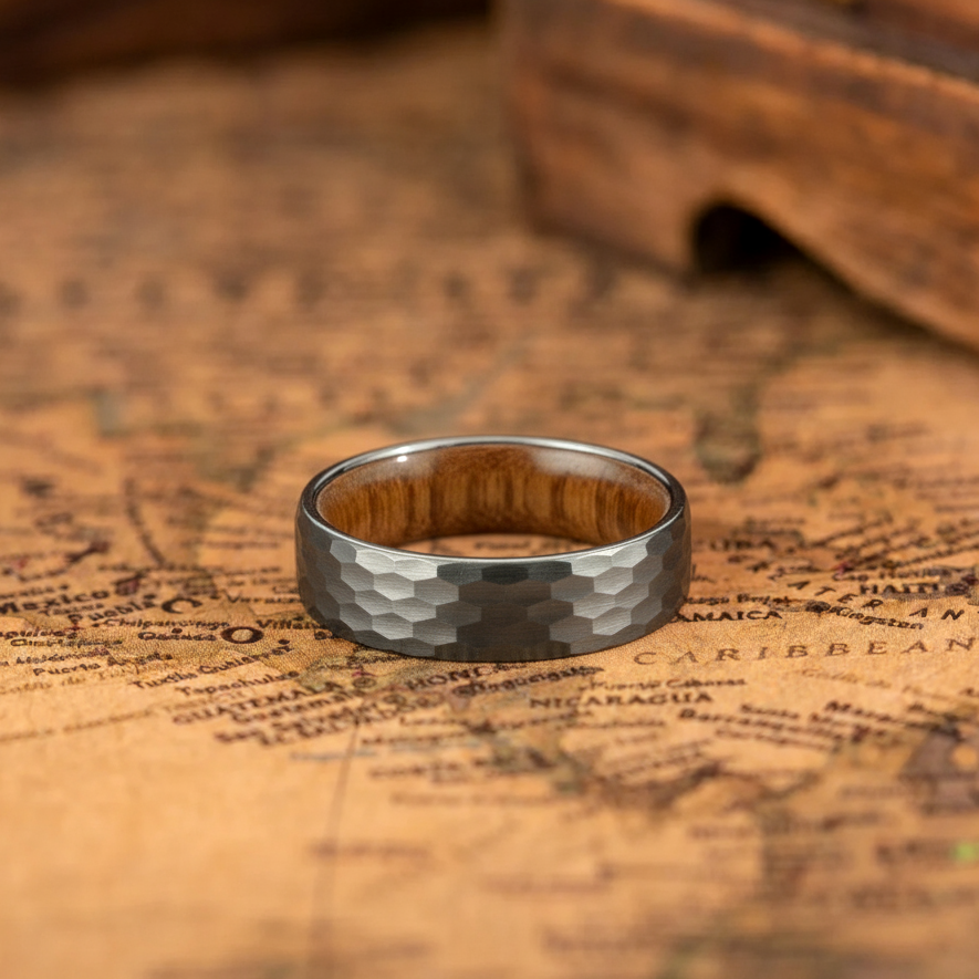 Hammered Finish With Whiskey Barrel Liner